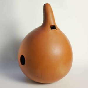 Ocarina contre basse